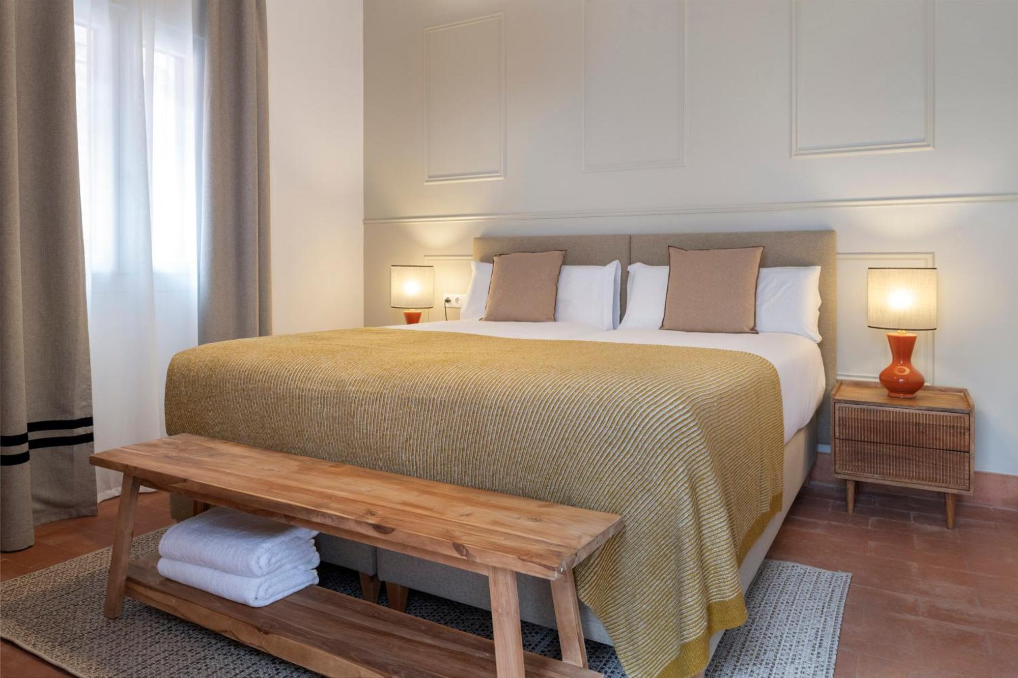 Magno Apartments Santa Clara - Private Terraces With Jacuzzi เซบีญา ภายนอก รูปภาพ