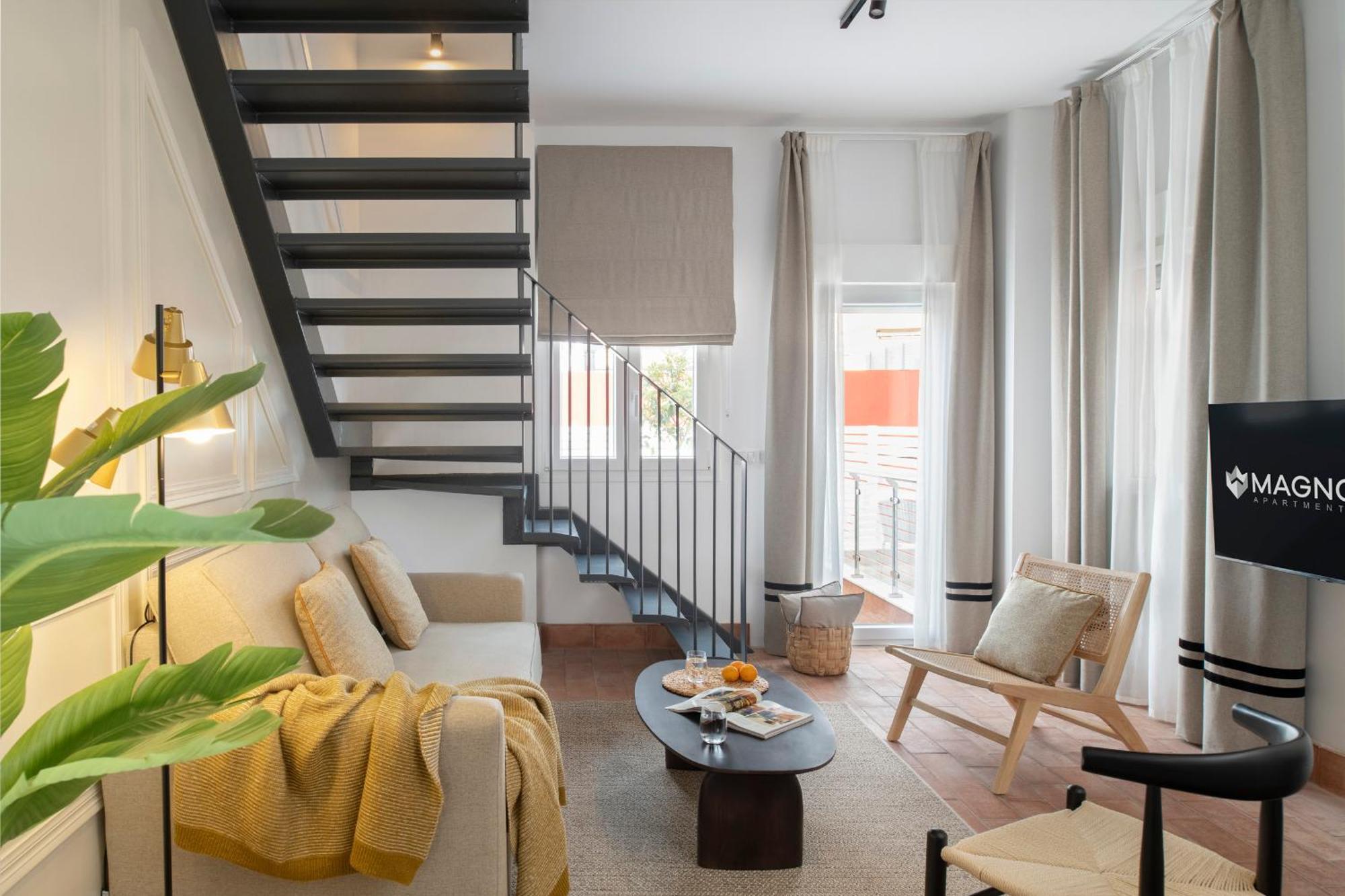 Magno Apartments Santa Clara - Private Terraces With Jacuzzi เซบีญา ภายนอก รูปภาพ