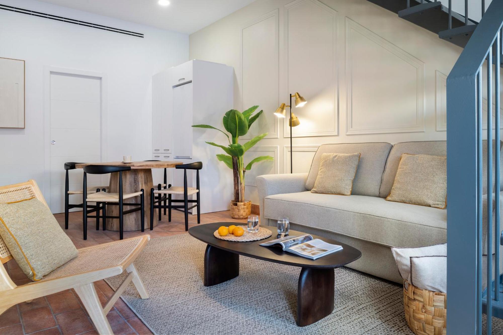 Magno Apartments Santa Clara - Private Terraces With Jacuzzi เซบีญา ภายนอก รูปภาพ